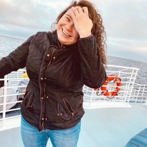 Meet your Posher, Kathia